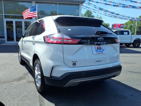 Certified 2023 Ford Edge SEL w/ Convenience Package AWD/4WD image 6