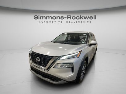 Used 2022 Nissan Rogue SV