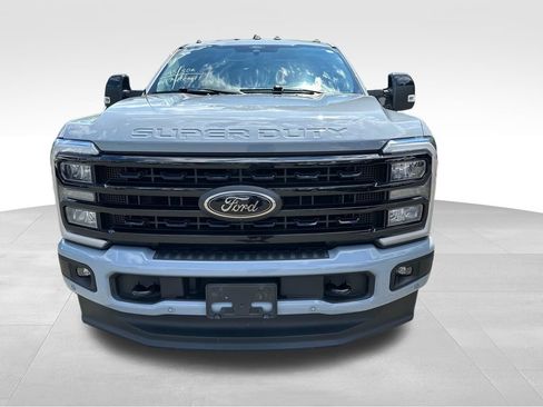 Used 2024 Ford F350 Lariat w/ Lariat Ultimate Package AWD/4WD image 2