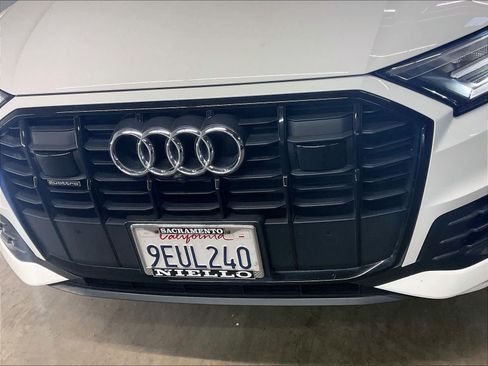 Used 2023 Audi Q7 3.0T Prestige w/ Prestige Package AWD/4WD image 29