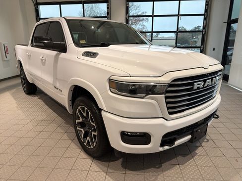 Used 2025 RAM 1500 Laramie w/ Laramie Southwest Edition image 6