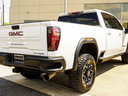 Used 2026 GMC Sierra 2500 AT4X AWD/4WD image 12