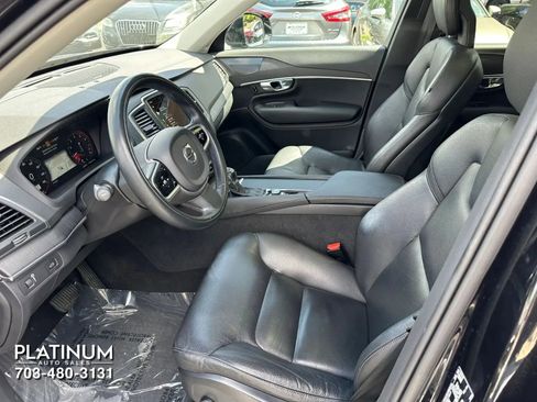 Used 2020 Volvo XC90 T6 Momentum AWD/4WD image 15