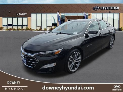 Used 2022 Chevrolet Malibu LT FWD image 1