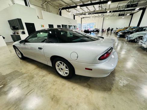 Used 1996 Chevrolet Camaro RS image 6