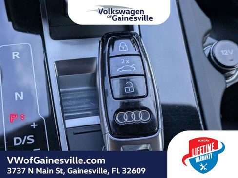 Used 2021 Audi Q8 Premium Plus w/ Premium Plus Package AWD/4WD image 30