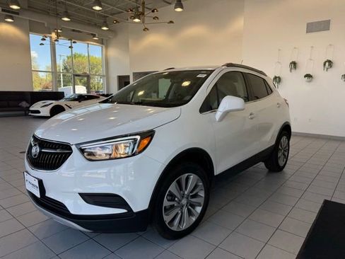 Used 2020 Buick Encore Preferred AWD/4WD image 27