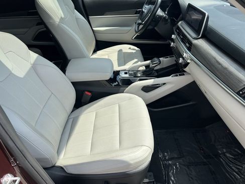 Used 2021 Kia Telluride SX w/ Nightfall Edition Package AWD/4WD image 14