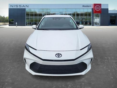 Used 2026 Toyota Camry LE w/ Convenience Package image 2