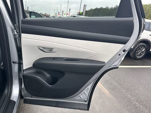 New 2026 Hyundai Tucson SEL image 16