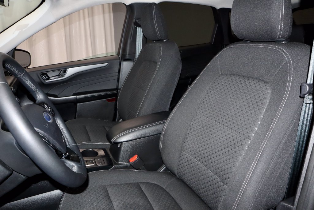 Used 2023 Ford Escape Active w/ Cold Weather Package FWD image 26