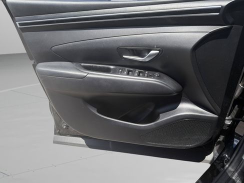Used 2023 Hyundai Santa Cruz SEL AWD/4WD image 9