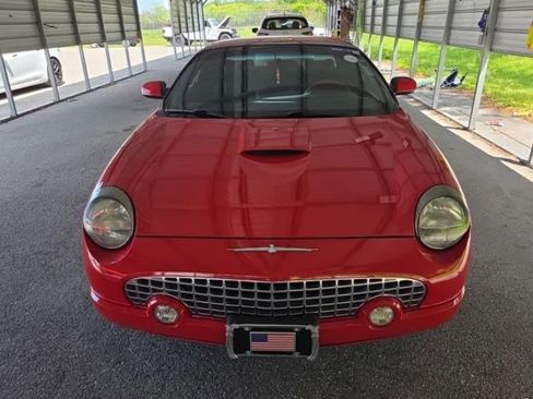Used 2003 Ford Thunderbird Deluxe RWD image 2
