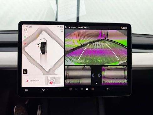 Used 2023 Tesla Model Y Long Range image 28