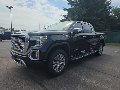 Used 2020 GMC Sierra 1500 Denali w/ Technology Package AWD/4WD image 2