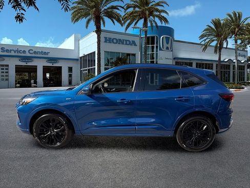 Used 2023 Ford Escape ST-Line Elite AWD/4WD image 5