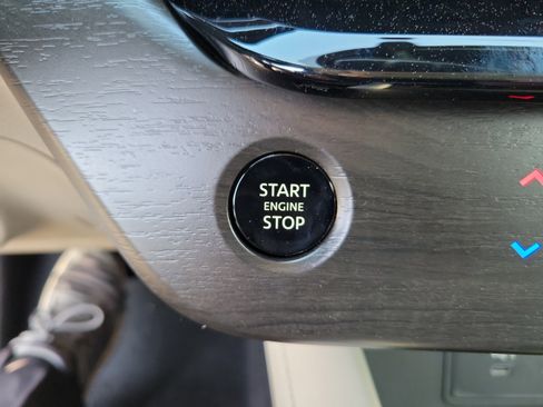 New 2025 Nissan Murano SL image 28