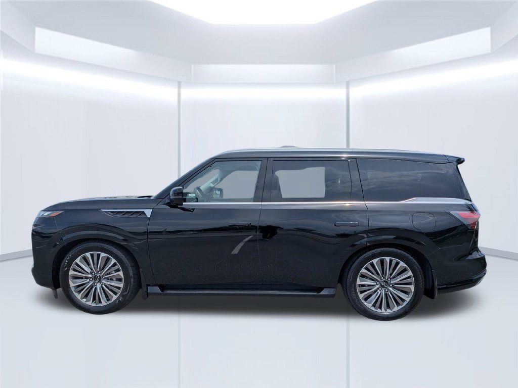 New 2027 INFINITI QX80 Luxe w/ Exterior Package RWD image 9