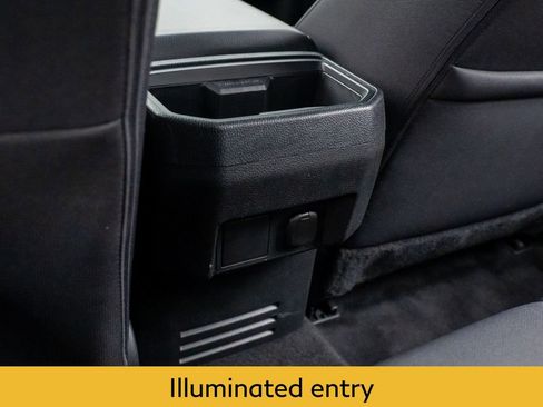 Used 2024 Toyota Tacoma TRD Off-Road image 19