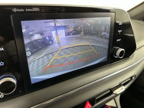 Used 2021 Hyundai Sonata SEL Plus w/ Preferred Accessory Package image 17