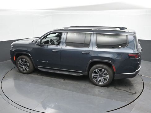 Used 2022 Jeep Wagoneer Series III image 45