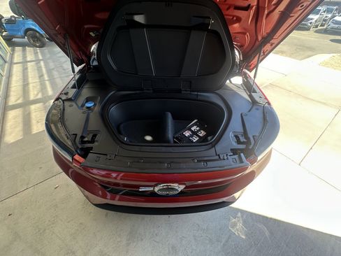 Used 2023 Volvo C40 P8 Recharge Plus image 42