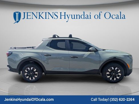 New 2026 Hyundai Santa Cruz SEL FWD image 2