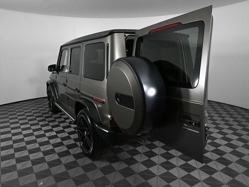 Certified 2021 Mercedes-Benz G 63 AMG 4MATIC image 30