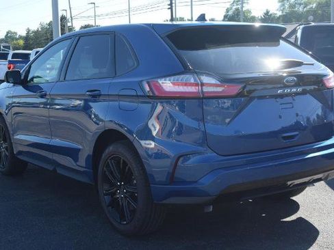 Certified 2024 Ford Edge ST-Line AWD/4WD image 4