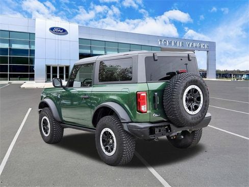 Used 2024 Ford Bronco Black Diamond w/ Sasquatch Package image 2
