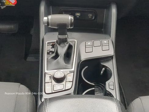 Used 2023 Kia Sportage LX image 19