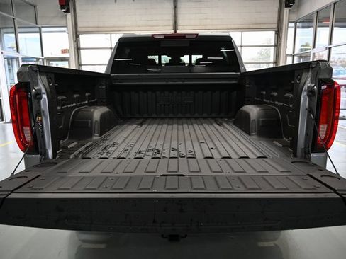 New 2026 GMC Sierra 1500 SLT w/ SLT Premium Plus Package image 8