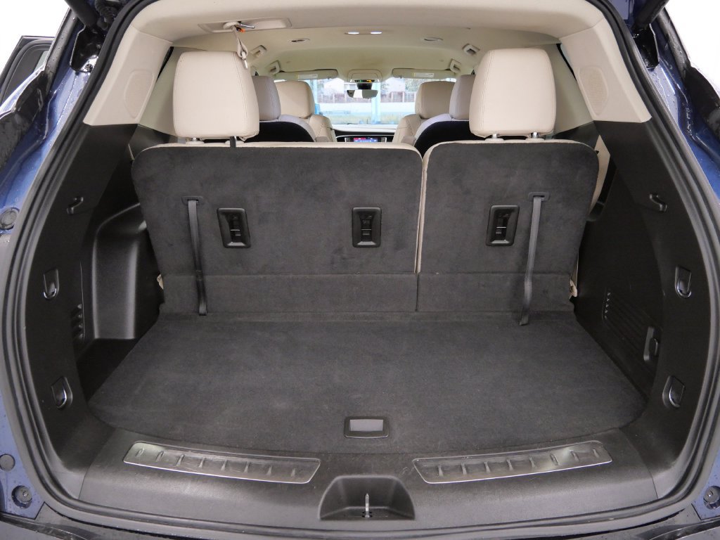 Used 2023 Buick Enclave Premium w/ Trailering Package, 5000 lbs. AWD/4WD image 18