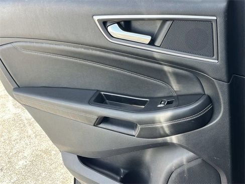 Used 2015 Ford Edge Titanium w/ Equipment Group 302A image 20