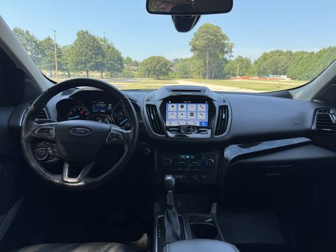 Used 2017 Ford Escape Titanium AWD/4WD image 17
