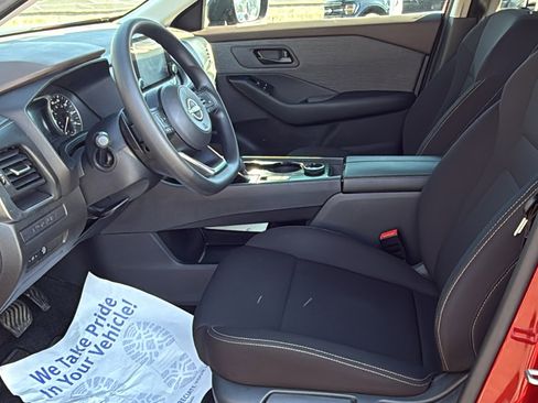 Certified 2023 Nissan Rogue S image 19