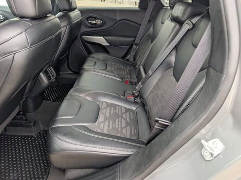 Used 2022 Jeep Cherokee Latitude image 25