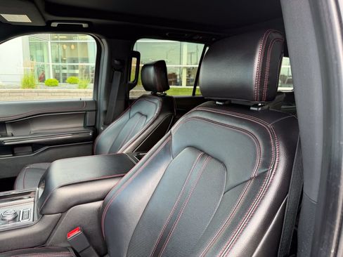 Used 2020 Ford Expedition Limited w/ Equipment Group 303A AWD/4WD image 10
