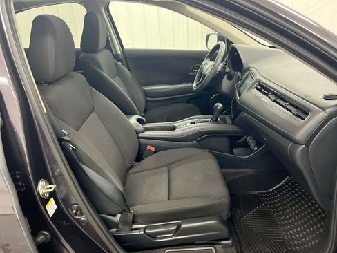Used 2016 Honda HR-V EX image 22