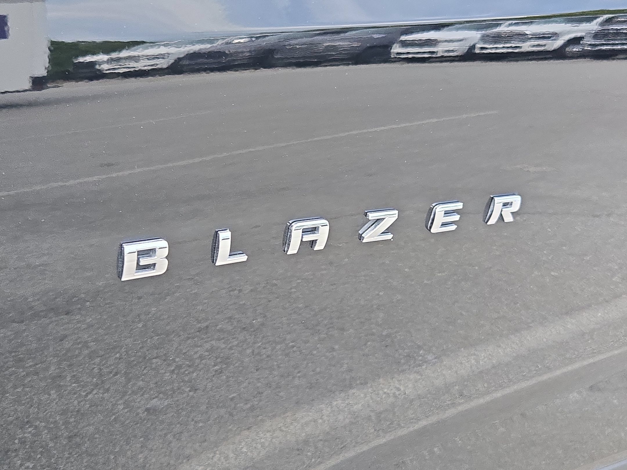 Used 2025 Chevrolet Blazer LT FWD image 37