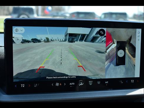 New 2025 Ford Explorer ST-Line w/ Premium Package RWD image 27