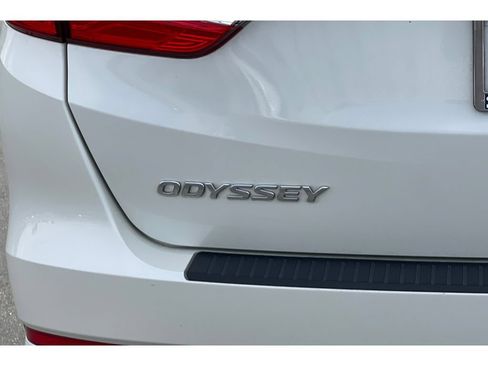 Used 2019 Honda Odyssey EX image 17