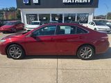 Used 2016 Toyota Camry SE image 2