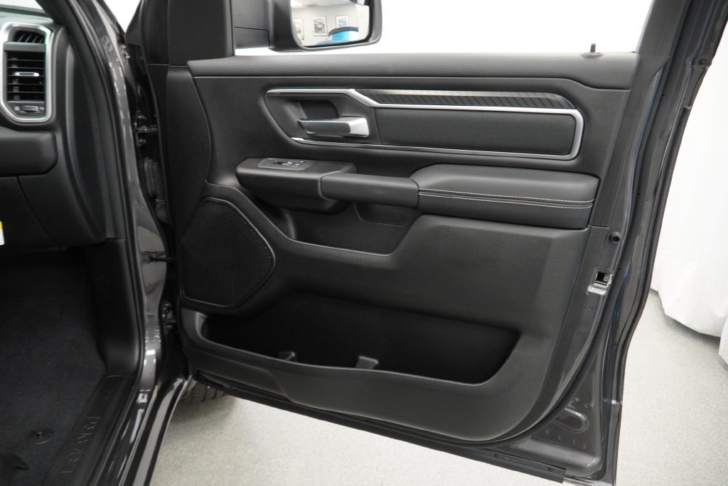 New 2026 RAM 1500 Big Horn AWD/4WD image 31