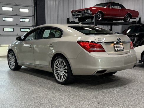 Used 2014 Buick LaCrosse Premium w/ Driver Confidence Package FWD image 3