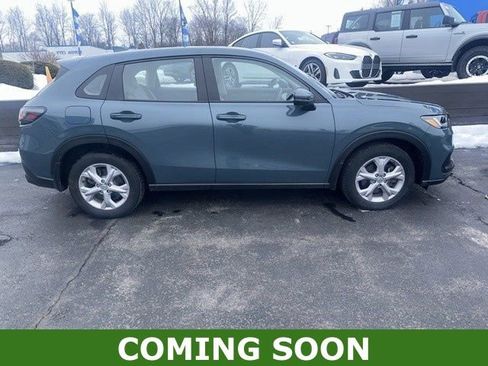 Used 2024 Honda HR-V LX image 1