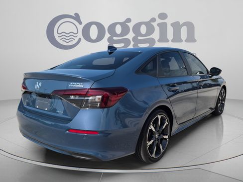 Certified 2025 Honda Civic Sport Touring image 6
