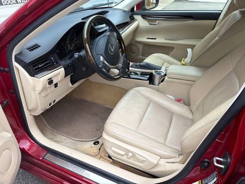Used 2013 Lexus ES 350 w/ Luxury Pkg FWD image 1