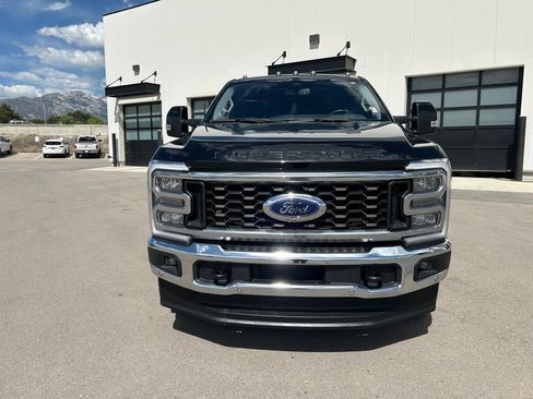 Used 2024 Ford F350 Lariat w/ Lariat Ultimate Package AWD/4WD image 3