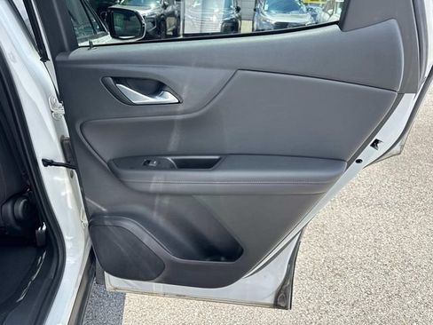 Used 2021 Chevrolet Blazer LT FWD image 21